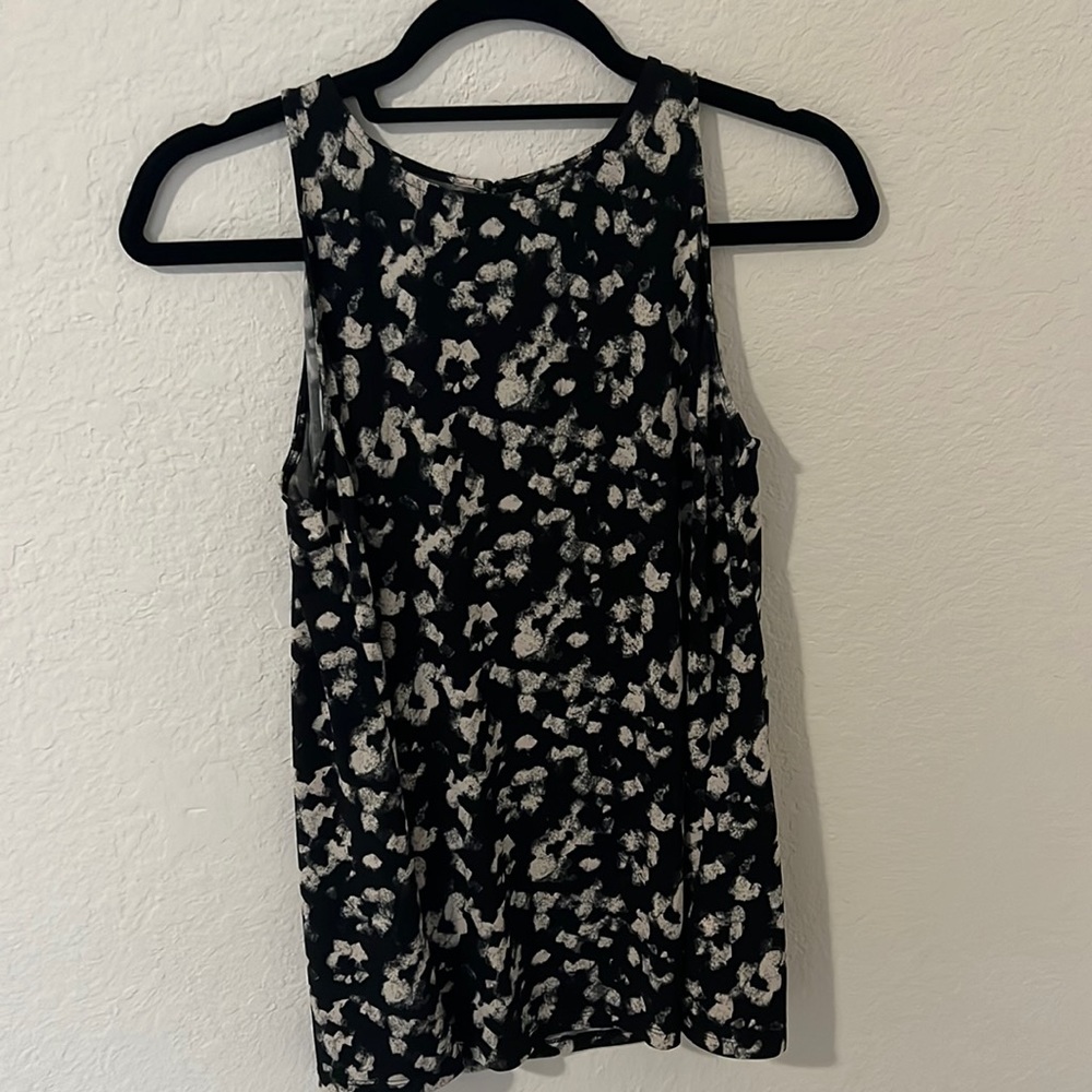 Ellen Tracy Tank